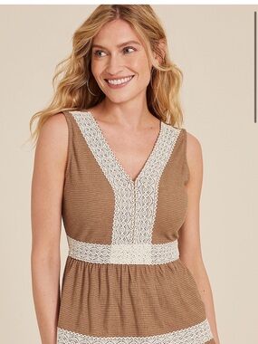 Crochet Trim V-Neck PeplumTank Top - Camel & Ivory